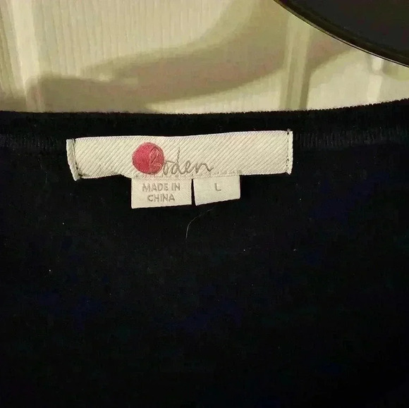 BODEN Tilly Crewneck Sweater Split Contrast Hem Button Sleeve Black Size L - Picture 2 of 5